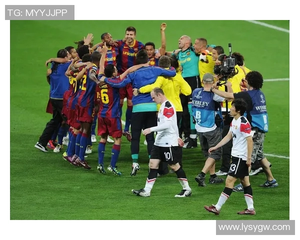 曾经辉煌的足球明星们回顾与传奇时刻的精彩瞬间 曾经辉煌的足球明星们回顾与传奇时刻的精彩瞬间